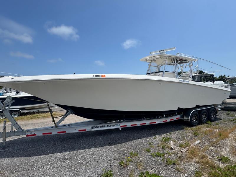 2011 Fountain 38 TE
