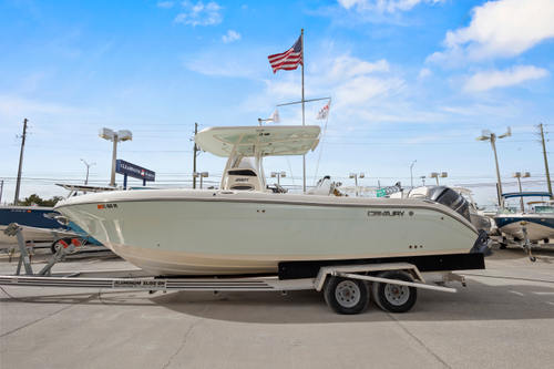 2015 Century 2901 CC