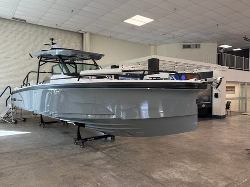 2026 Axopar 29 Sun Top