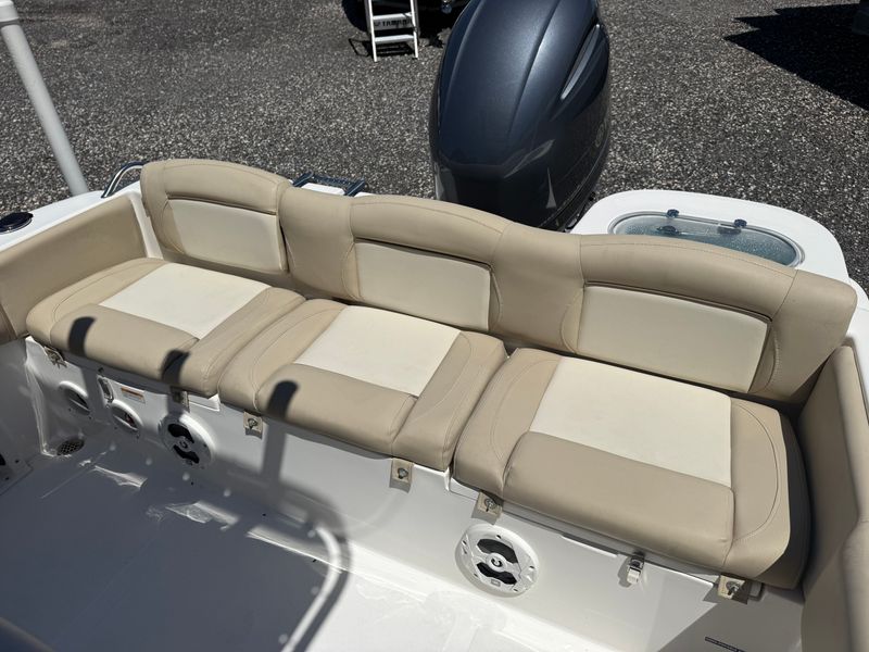 Boat Image 12