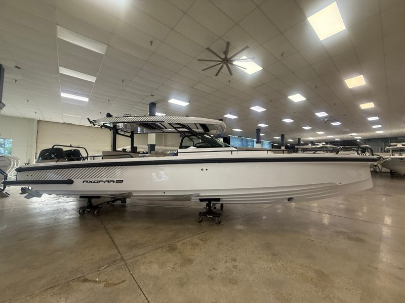 2026 Axopar 37 Sun Top