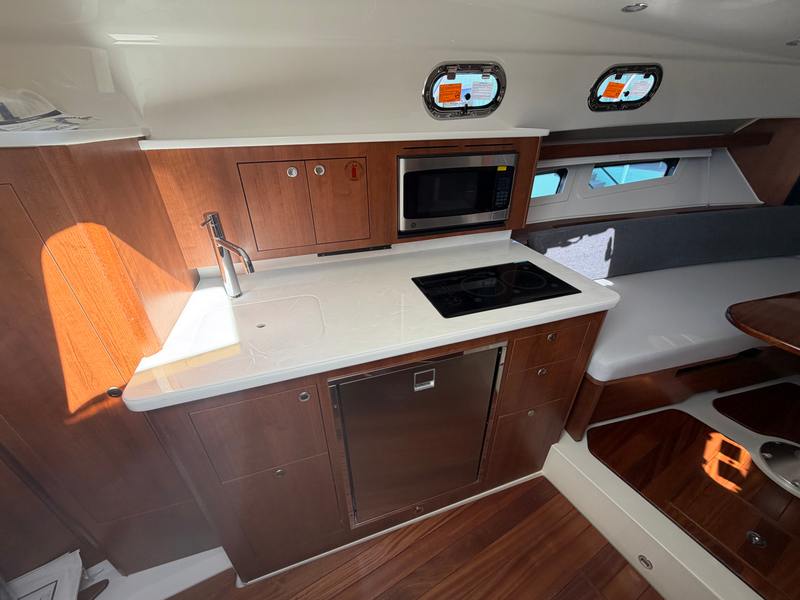 Boat Image 17