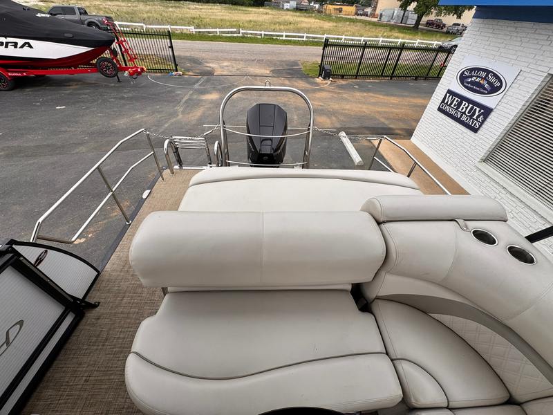 Boat Image 11