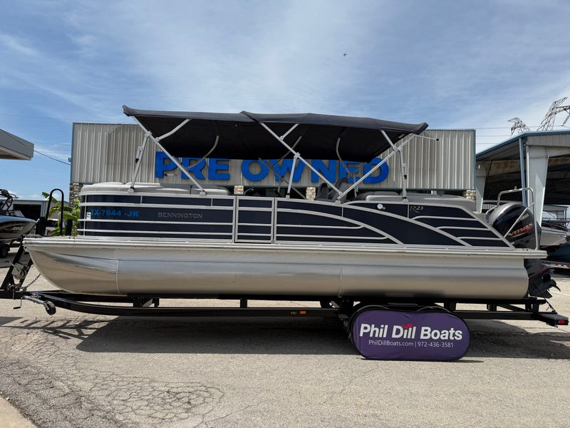 2020 Bennington 23 RFB