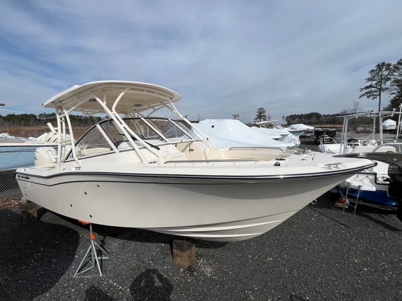 2025 Grady white Freedom 255