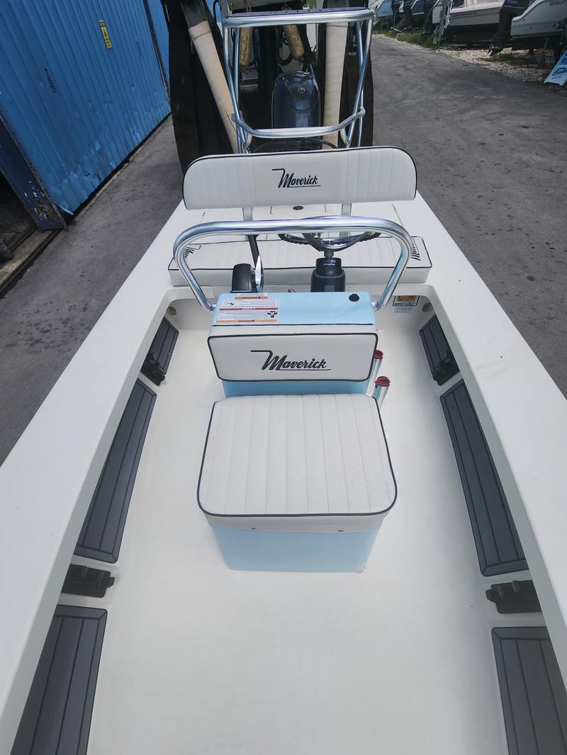 Boat Image 25